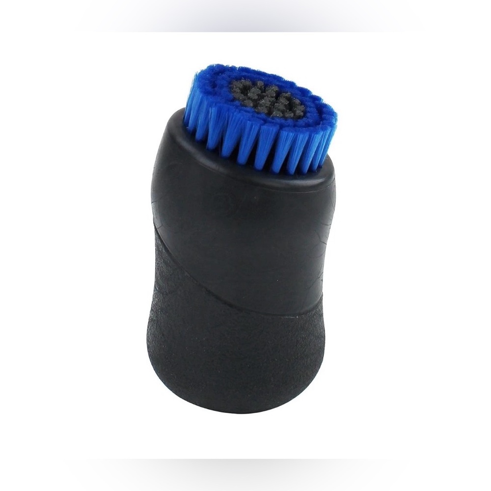 Body Benefits For Him  Face Brush 2" x 2" XL Moderate Exfoliation by Body Image - Picture 3 of 4